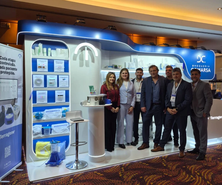 Terragene and Droguería Comarsa teams at the 26th Argentine Congress of Hospital Pharmacy in Salta, Argentina.